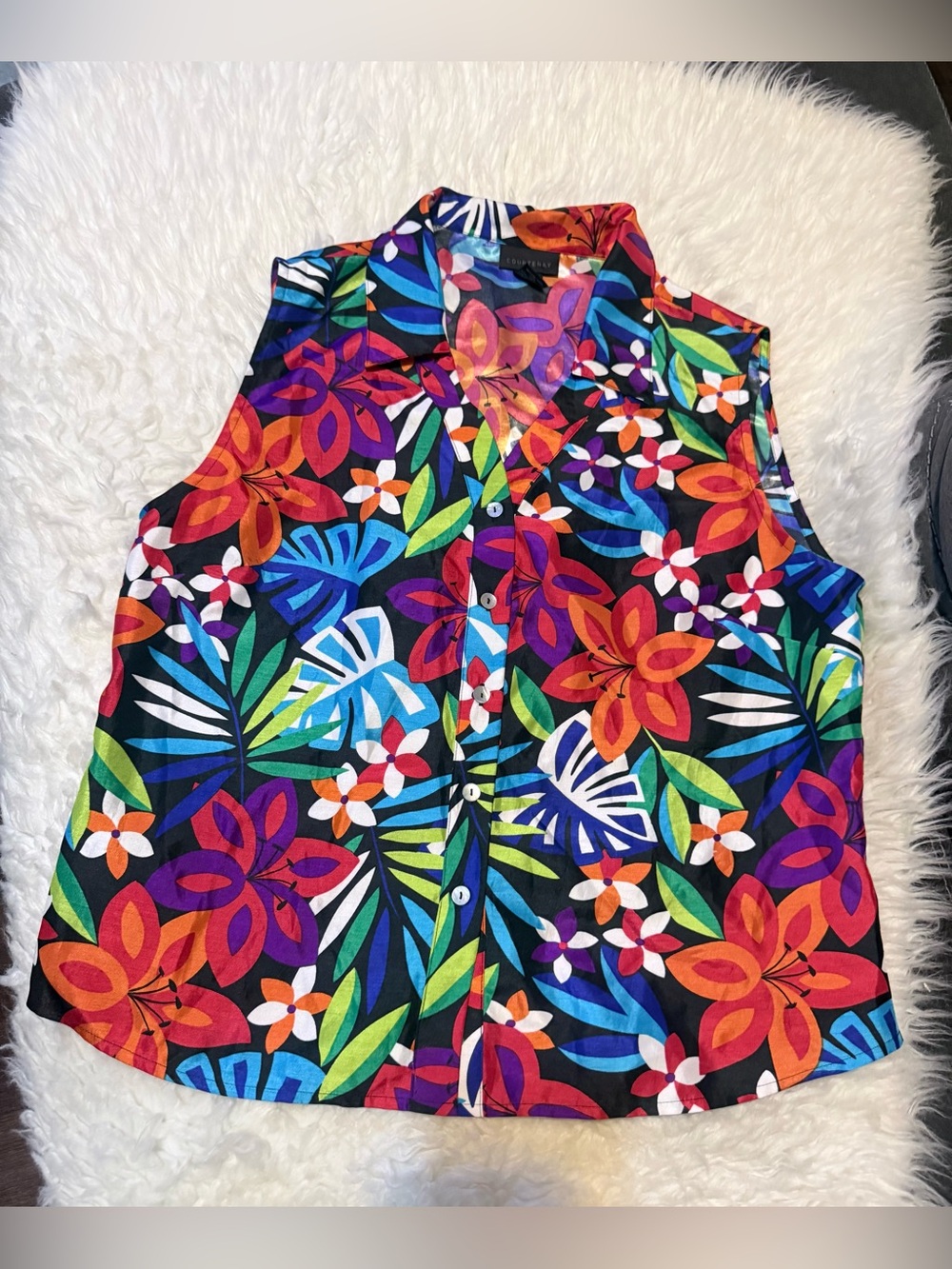 Courtenay Multicolor Floral Sleeveless Button-Down Top